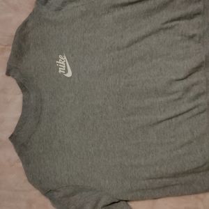 Nike long sleeve shirt